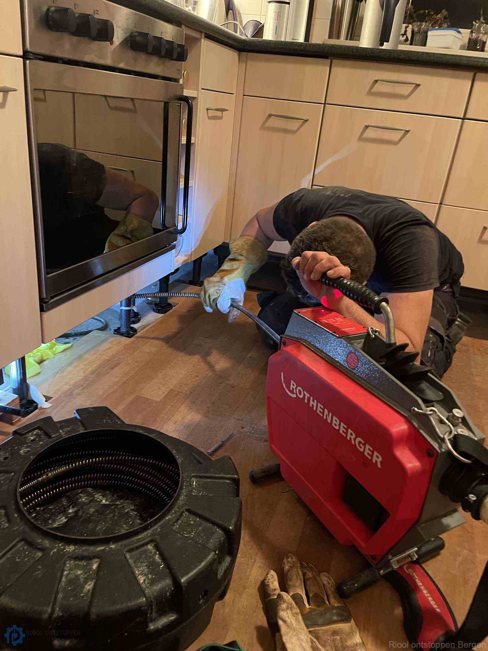 Ontstoppen Afvoer Bergen